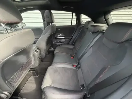 Photo 16 Mercedes GLA 250 e AMG Line