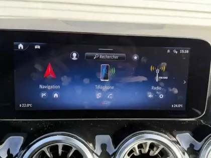 Photo 13 Mercedes GLA 250 e AMG Line