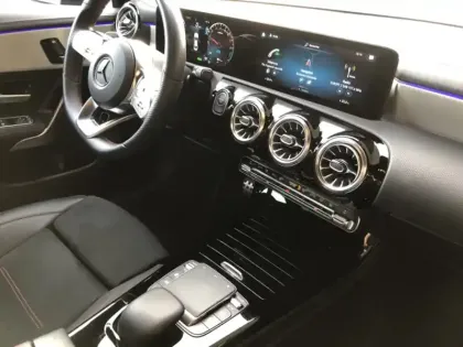 Photo 23 Mercedes CLA Coupé 250 e AMG Line