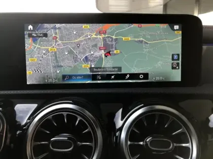 Photo 13 Mercedes CLA Coupé 250 e AMG Line