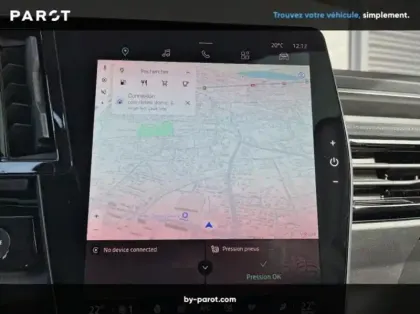 Photo 3 Renault Austral 1.2 E-Tech full hybrid 200ch Iconic esprit Alpine- 24