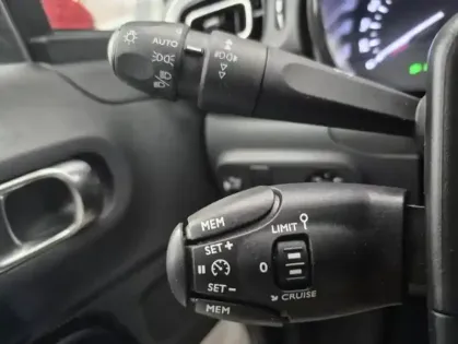 Photo 13 Citroën C3 III PureTech 110 S&amp;S EAT6 Shine