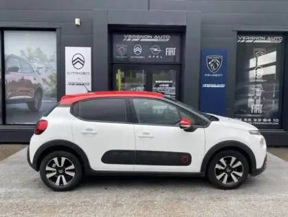 Photo 1 Citroën C3 III PureTech 110 S&amp;S EAT6 Shine