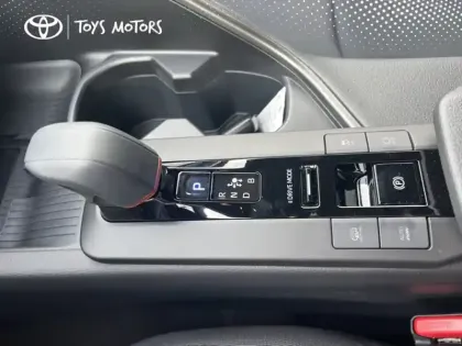 Photo 19 Toyota C-HR 2.0 PHEV 225 RECHARGEABLE DESIGN PACK CONFORT 2.