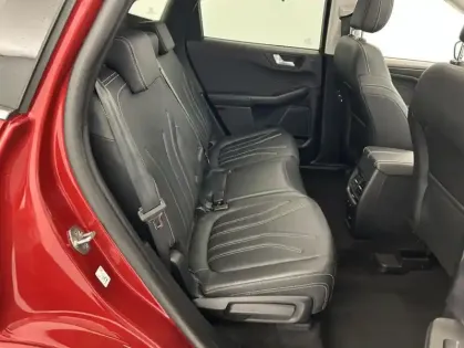 Photo 27 Ford Kuga 2.5 Duratec 190ch FHEV Vignale BVA + Toit ouvrant + Attelage