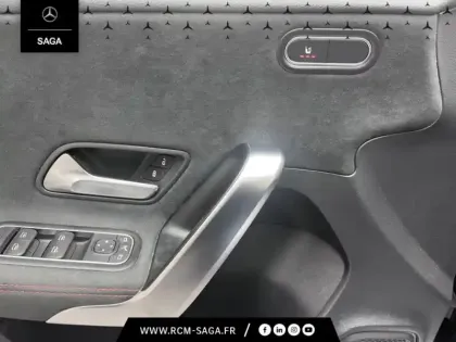 Photo 8 Mercedes Classe A 200 AMG Line