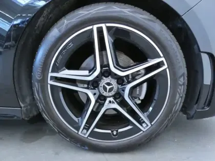 Photo 10 Mercedes Classe B 200 d AMG Line