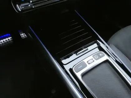 Photo 19 Mercedes Classe B 200 d AMG Line