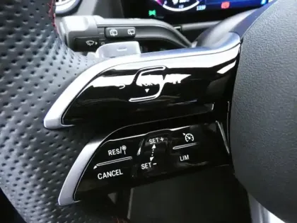 Photo 12 Mercedes Classe B 200 d AMG Line