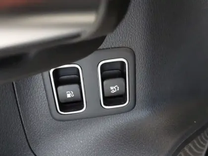 Photo 18 Mercedes GLA 250 e Progressive Line Full leds GPS Caméra Carpl