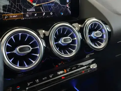 Photo 31 Mercedes GLA 250 e Progressive Line Full leds GPS Caméra Carpl