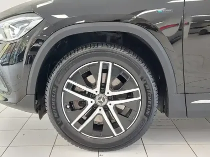 Photo 8 Mercedes GLA 250 e Progressive Line Full leds GPS Caméra Carpl