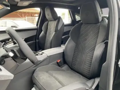 Photo 17 Peugeot 3008 III 1.6 PHEV 195 E-DCS7 GT