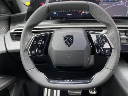 Photo 26 Peugeot 3008 III 1.6 PHEV 195 E-DCS7 GT