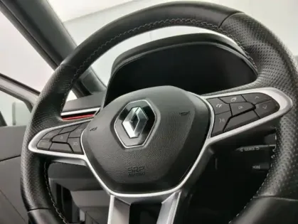 Photo 48 Renault Clio V E-Tech 140 - 21N R.S. Line