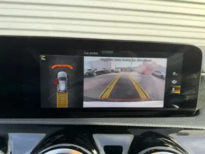 Photo 18 Mercedes Classe A 180 AMG Line