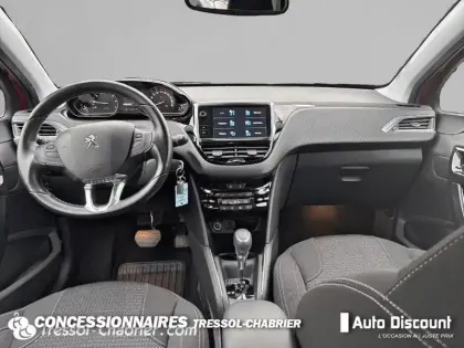 Photo 9 Peugeot 208  PureTech 110ch S&S EAT6 Tech Edition