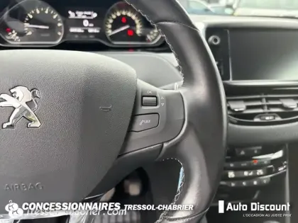 Photo 19 Peugeot 208  PureTech 110ch S&S EAT6 Tech Edition