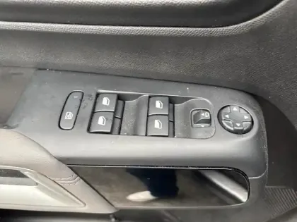 Photo 19 Citroën C5 aircross  Hybride Rechargeable 225 S&S e-EAT8 Shine