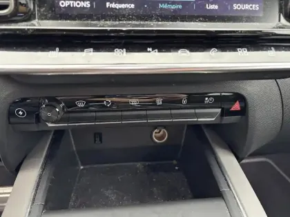 Photo 21 Citroën C5 aircross  Hybride Rechargeable 225 S&S e-EAT8 Shine