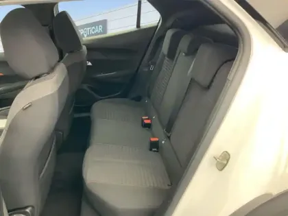 Photo 22 Peugeot 2008  Electrique 136 ch Active