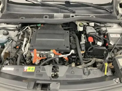 Photo 6 Peugeot 2008  Electrique 136 ch Active