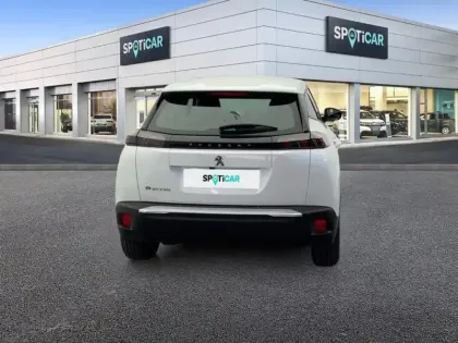 Photo 3 Peugeot 2008  Electrique 136 ch Active