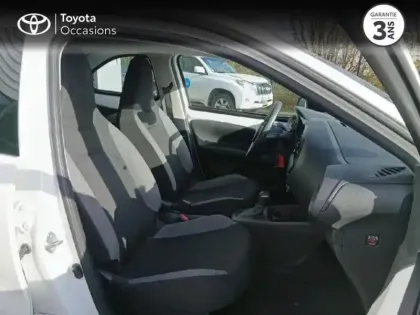 Photo 5 Toyota Aygo  X 1.0 VVT-i 72ch Dynamic S-CVT