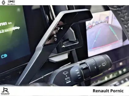 Photo 5 Renault Espace  ICONIC E-Tech full hybrid 200ch 7 PLACES + PACK DRIVING PREMIUM