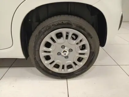 Photo 10 Fiat Panda  Classic 1.0 70ch BSG S&S City