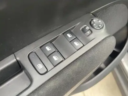 Photo 11 Citroën C3 Aircross  BlueHDi 110ch S&S Shine