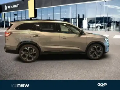 Photo 6 Renault Espace  1.2 E-Tech full hybrid 200ch esprit Alpine 7 places - 24