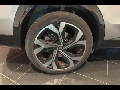 Photo 12 Renault Espace  1.2 E-Tech full hybrid 200ch esprit Alpine 7 places - 24