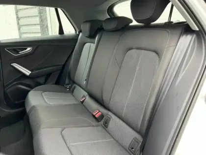 Photo 3 Audi Q2  30 TDI 116ch Design