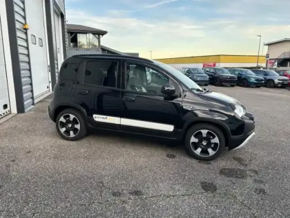 Photo 9 Fiat Panda  Classic 1.0 70ch BSG S&S Pandina