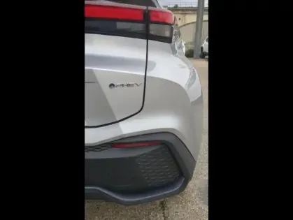 Photo 9 Toyota C-HR  2.0 Hybride Rechargeable 225ch Design MY25