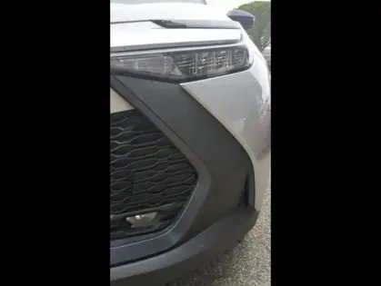 Photo 8 Toyota C-HR  2.0 Hybride Rechargeable 225ch Design MY25