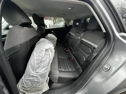 Photo 11 Citroën C4  PureTech 130ch S&S Shine