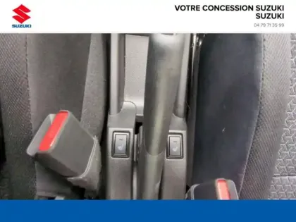 Photo 12 Suzuki Swift  1.2 Dualjet Hybrid 83ch Privilège