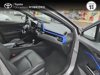 Photo 6 Toyota C-HR  122h Graphic 2WD E-CVT