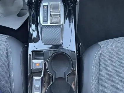 Photo 10 Peugeot 208  1.2 Hybrid 100ch Allure e-DCS6