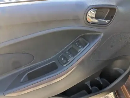 Photo 7 Ford Ka + Active 1.2 Ti-VCT 85ch S&S