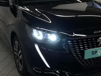 Photo 3 Peugeot 208  1.2 PureTech 100ch S&S Allure  Pack