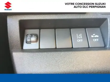 Photo 10 Suzuki Jimny  1.5 VVT Privilège