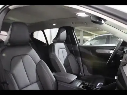 Photo 7 Volvo Xc40  B3 163ch Lounge Edition DCT 7