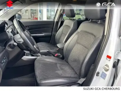 Photo 12 Suzuki Vitara  1.5 Dualjet Hybrid 102ch Style Auto