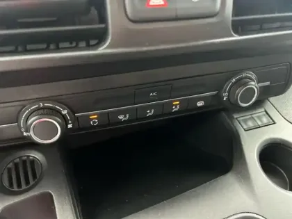 Photo 14 Citroën Berlingo  Van M 1000kg BlueHDi 100 S&S Driver