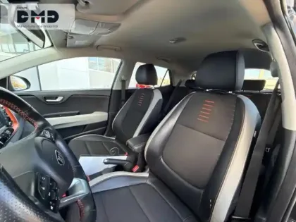 Photo 13 Kia Stonic  1.0 T-GDi 120ch ISG Design DCT7 Euro6d-T