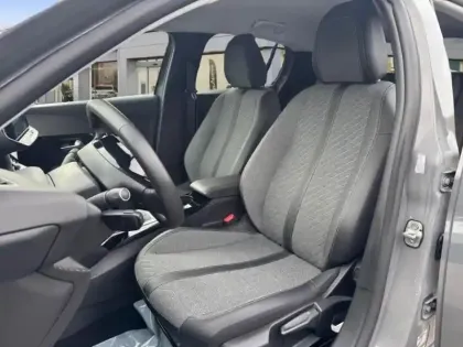 Photo 20 Peugeot 208  1.2 PureTech 100ch S&S Allure