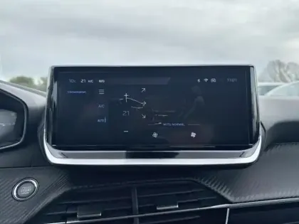 Photo 10 Peugeot 208  1.2 PureTech 100ch S&S Allure